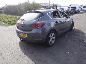 Uttjänta bilar auto Opel Astra 1.6 16v 2010/12