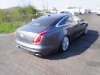 demontáž osobní automobily Jaguar XJ 3.0 D 2016/1