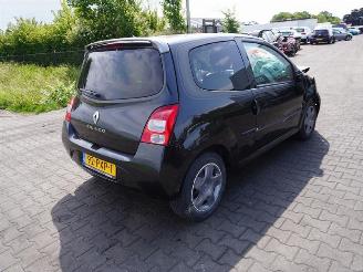 Salvage car Renault Twingo 1.2 16v 2011/5