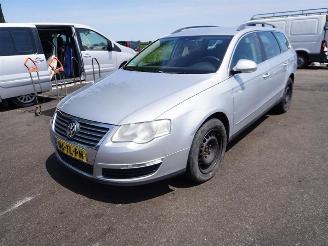 Volkswagen Passat Variant 2.0 FSi picture 3