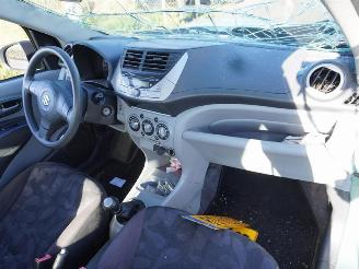 Suzuki Alto 1.0 12v picture 5