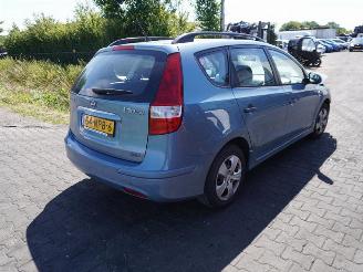 krockskadad bil bedrijf Hyundai I-30 CrossWagon 1.4 2010/11