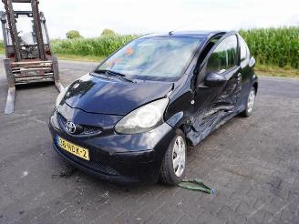 Toyota Aygo 1.0 12v picture 3