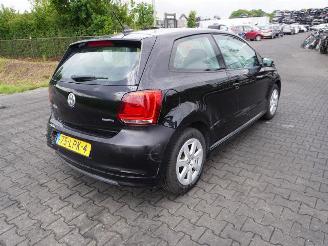 krockskadad bil auto Volkswagen Polo 1.2 TDi 2010/6