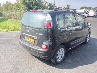 Citroën C3 picasso 1.6 VtI picture 1