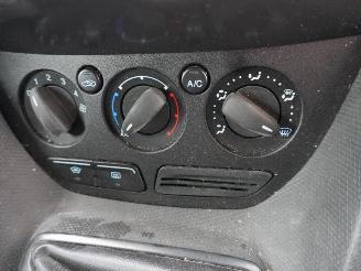 Ford Transit Connect 1.6 TDCi picture 7