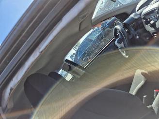 Toyota Aygo 1.0 12V VVT-i picture 12