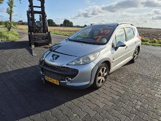 Peugeot 207 1.6 16V (EP6(5FW)) picture 3