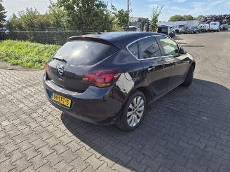 Opel Astra 1.6 16V (A16XER(Euro 5)) picture 1