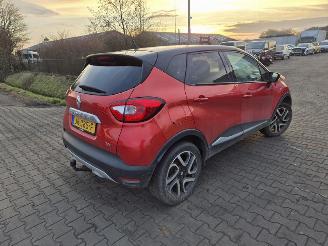 disassembly passenger cars Renault Captur 1.2 TCe 2016/5