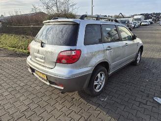 Uttjänta bilar auto Mitsubishi Outlander 2.0 16v 2007/1