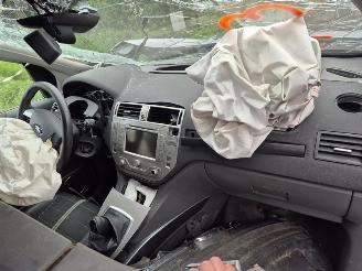 Ford Kuga 2.0 TDCi picture 5