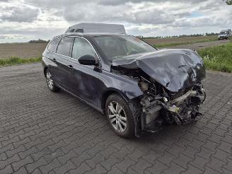 Peugeot 308 SW 1.6 HDi picture 4