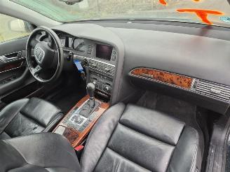 Audi A6 3.2 V6 Quattro picture 5