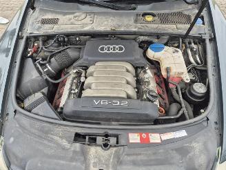 Audi A6 3.2 V6 Quattro picture 8