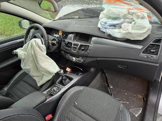 Renault Laguna 2.0 picture 5