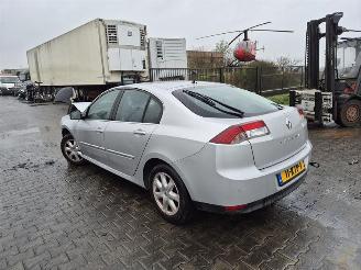 Renault Laguna 2.0 picture 2