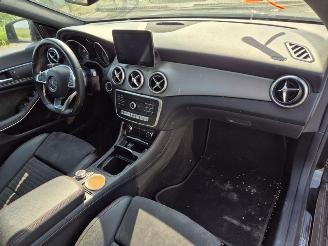 Mercedes Cla-klasse 200 picture 5