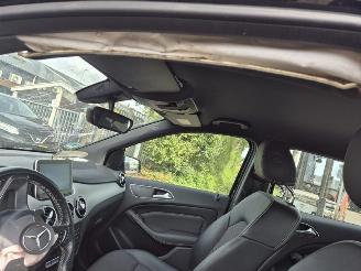 Mercedes B-klasse 180 picture 11