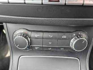 Mercedes B-klasse 180 picture 9