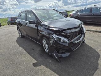 Mercedes B-klasse 180 picture 4
