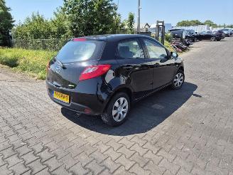 Démontage voiture Mazda 2 1.3 2011/11