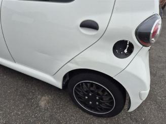 Toyota Aygo 1.0 12v picture 6