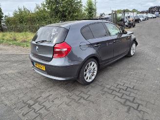 Vrakbiler auto BMW 1-serie 120i 2007/6