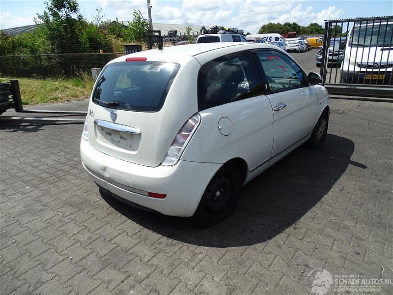 Lancia Ypsilon 1.2