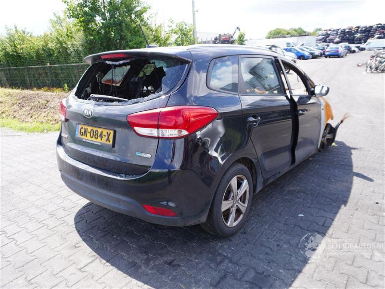 Kia Carens 1.6