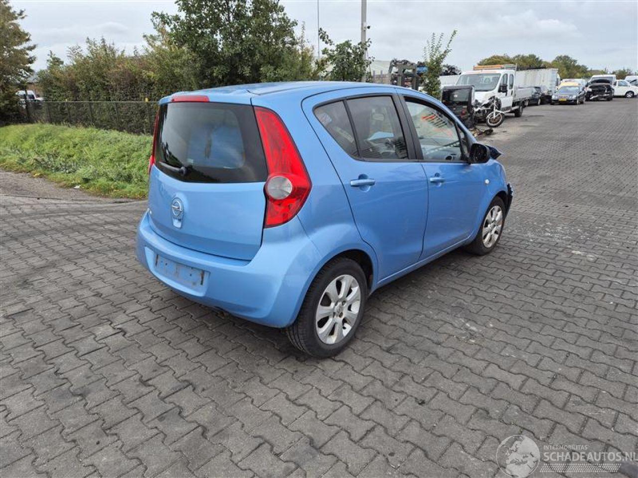 Opel Agila 1.2 16V