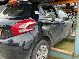 Peugeot 208 208 I (CA/CC/CK/CL), Hatchback, 2012 / 2019 1.2 Vti 12V PureTech 82 picture 1