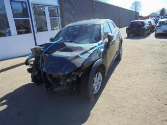 Salvage car Mazda CX-3 CX-3 (DJ/DK), SUV, 2015 2.0 SkyActiv-G 120 2015/9