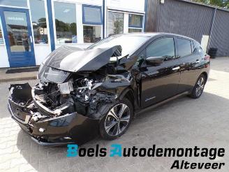 Vrakbiler auto Nissan Leaf Leaf (ZE1), Hatchback, 2017 39/40kWh 2018/6