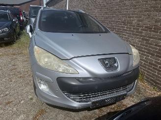 Auto incidentate Peugeot 308 88 kW (120 PK)  1598 cc. 2010/7