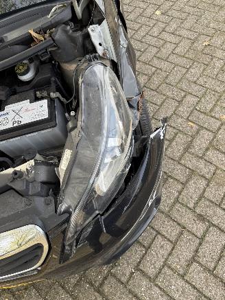 Peugeot 108  picture 21