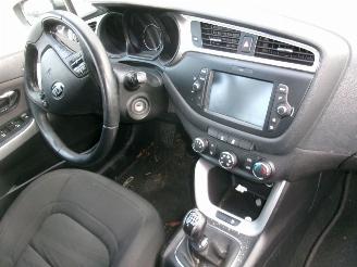 Kia Ceed 1.4 CRDI Break Comfort picture 30
