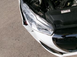 Peugeot 208 1.2 Allure 5 DRS picture 32