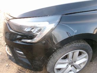 Renault Clio 1.0 Zen 5 Drs- HB picture 8