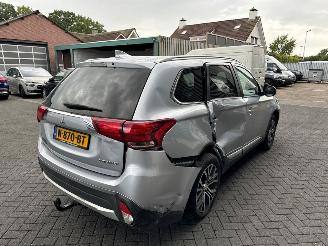 Mitsubishi Outlander 2.0 16V 4x2 SUV  Benzine 1.998cc 110kW (150pk) picture 5