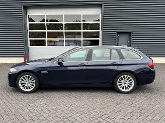 BMW 5-serie 528i 16V Combi/o  Benzine 1,997cc 180kW (245pk) RWD picture 2