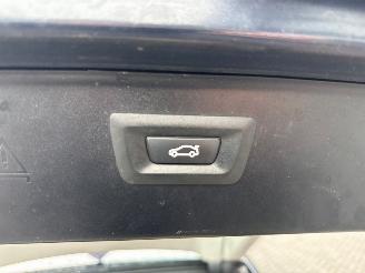 BMW 5-serie 528i 16V Combi/o  Benzine 1,997cc 180kW (245pk) RWD picture 20