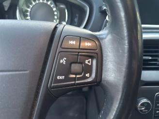 Volvo V-40 1.6 T2 GTDi 16V Hatchback 4Dr Benzine 1.596cc 88kW (120pk) FWD picture 20