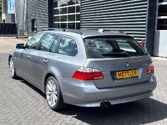BMW 5-serie 523i 24V Combi/o  Benzine 2.497cc 130kW (177pk) RWD picture 3