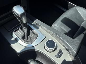 BMW 5-serie 523i 24V Combi/o  Benzine 2.497cc 130kW (177pk) RWD picture 20