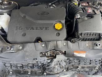 Lada Kalina 1.6 Hatchback  Benzine 1.597cc 72kW (98pk) FWD picture 18