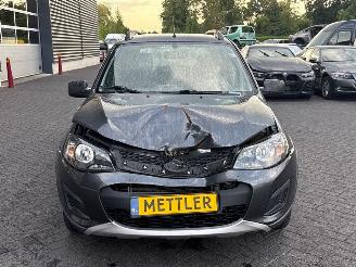 Lada Kalina 1.6 Hatchback  Benzine 1.597cc 72kW (98pk) FWD picture 8