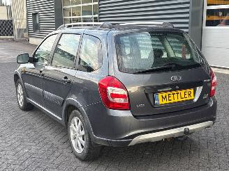 Lada Kalina 1.6 Hatchback  Benzine 1.597cc 72kW (98pk) FWD picture 3