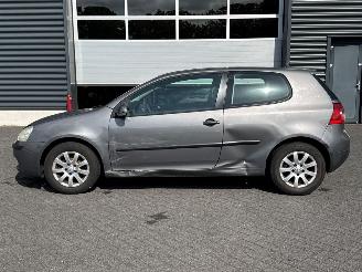 Volkswagen Golf 1.4 FSI 16V Hatchback  Benzine 1.390cc 66kW (90pk) FWD picture 2