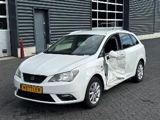 Coche accidentado Seat Ibiza ST 1.2 TSI Combi/o  Benzine 1.197cc 63kW (86pk) FWD 2013/11